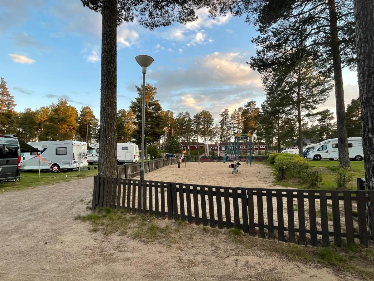 Hostel Hudiksvall Malnbaden Camping Kültér fotó